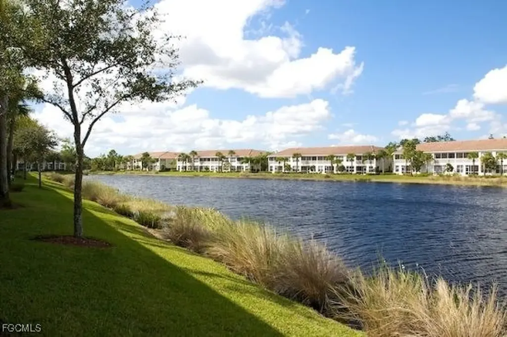10128 Colonial Country Club Boulevard Fort Myers FL 33913