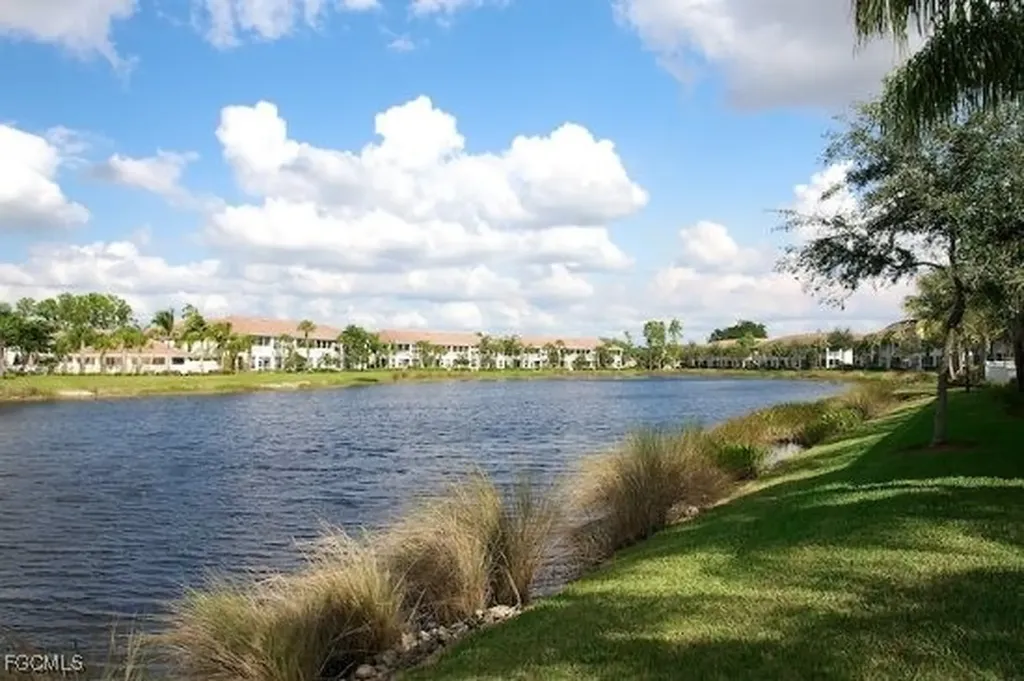 10128 Colonial Country Club Boulevard Fort Myers FL 33913