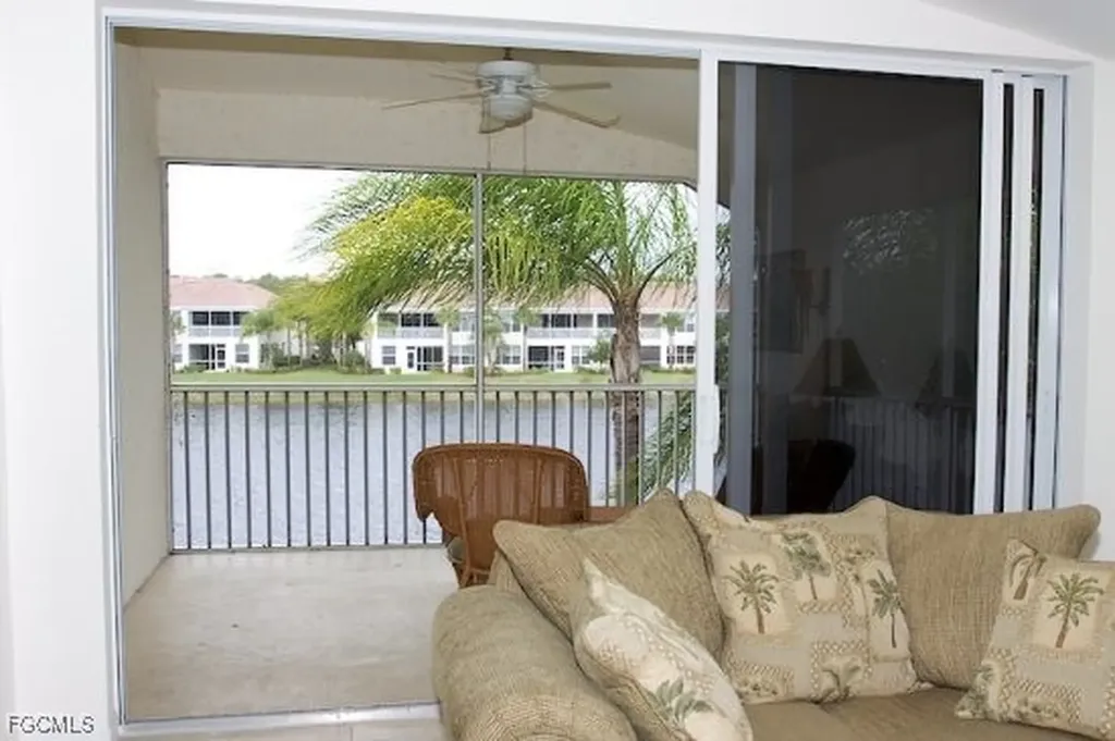 10128 Colonial Country Club Boulevard Fort Myers FL 33913