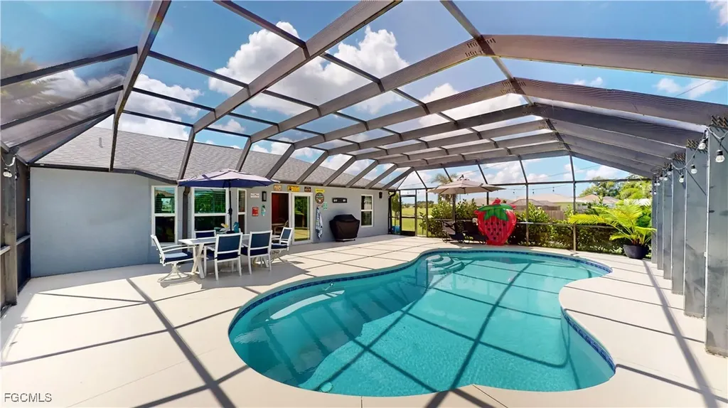 2105 NE 20th Street Cape Coral FL 33909