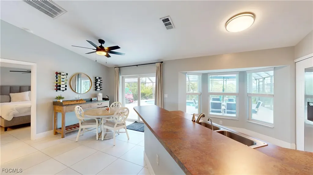 2105 NE 20th Street Cape Coral FL 33909