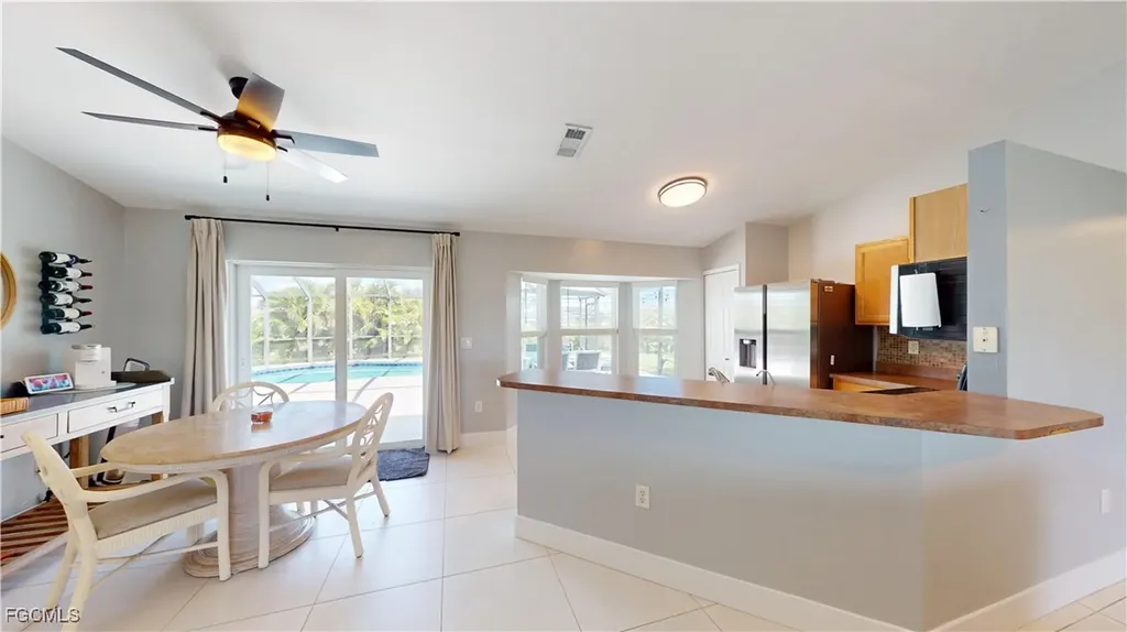 2105 NE 20th Street Cape Coral FL 33909