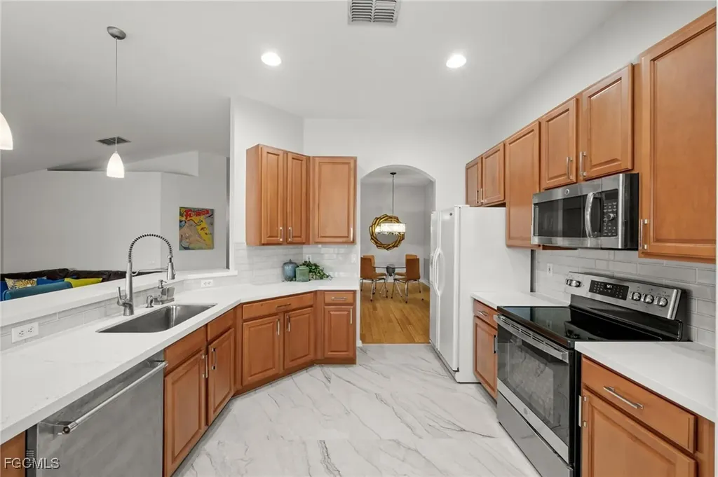 8872 Cedar Hollow Drive Fort Myers FL 33912