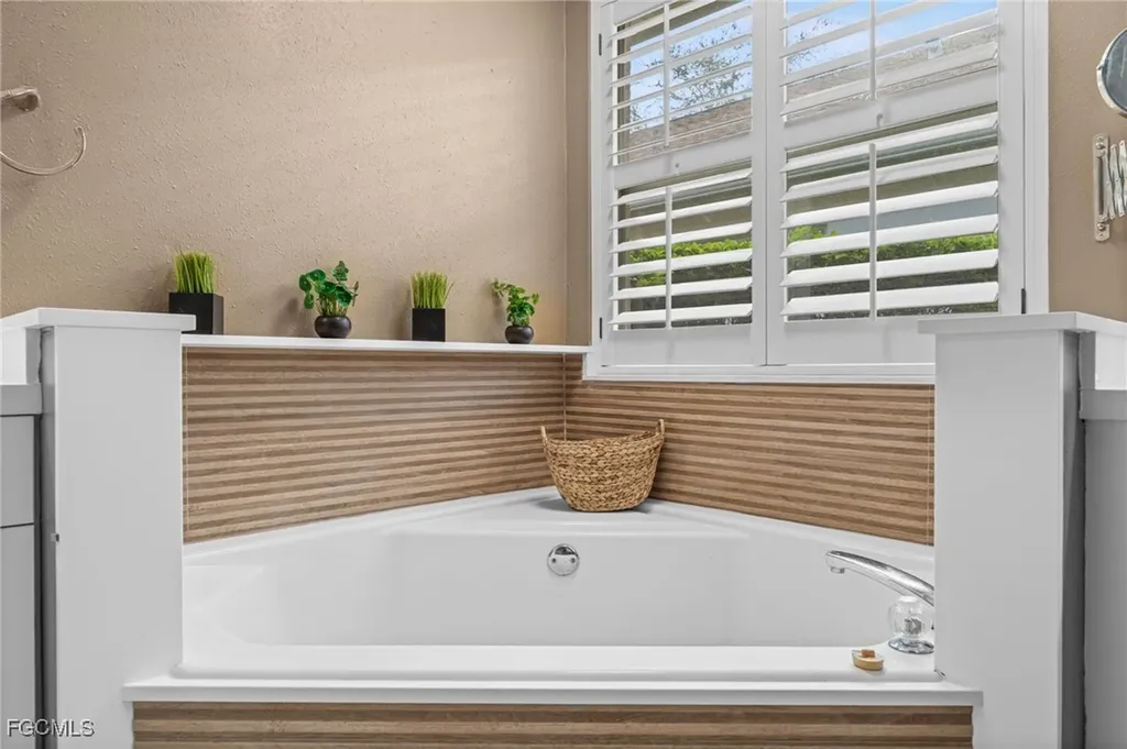 8872 Cedar Hollow Drive Fort Myers FL 33912