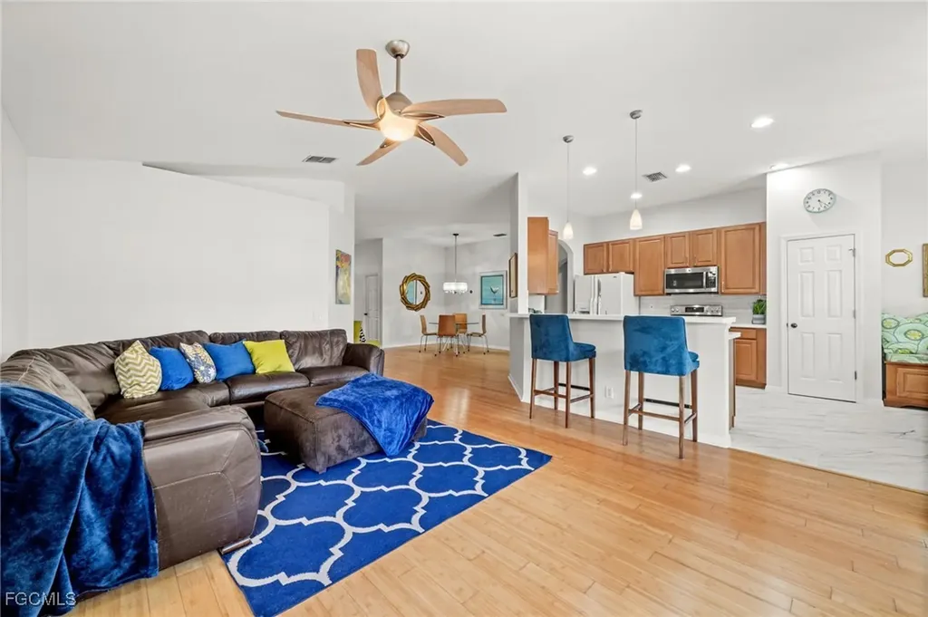 8872 Cedar Hollow Drive Fort Myers FL 33912