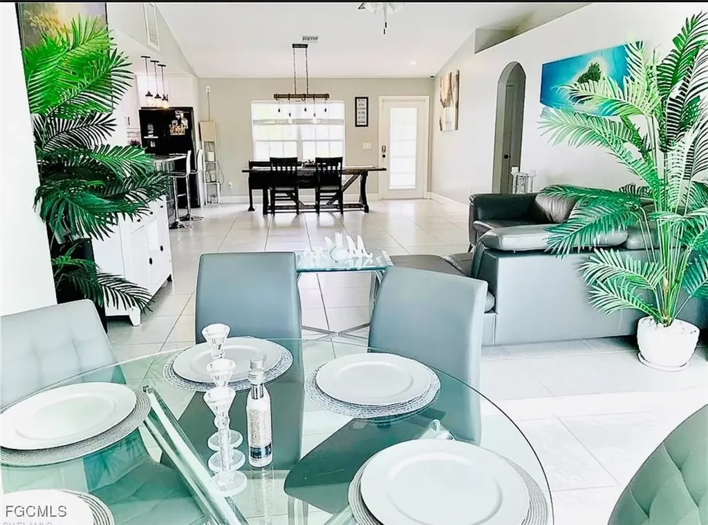 3010 NE 1st Avenue Cape Coral FL 33909