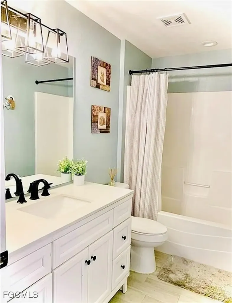 3010 NE 1st Avenue Cape Coral FL 33909