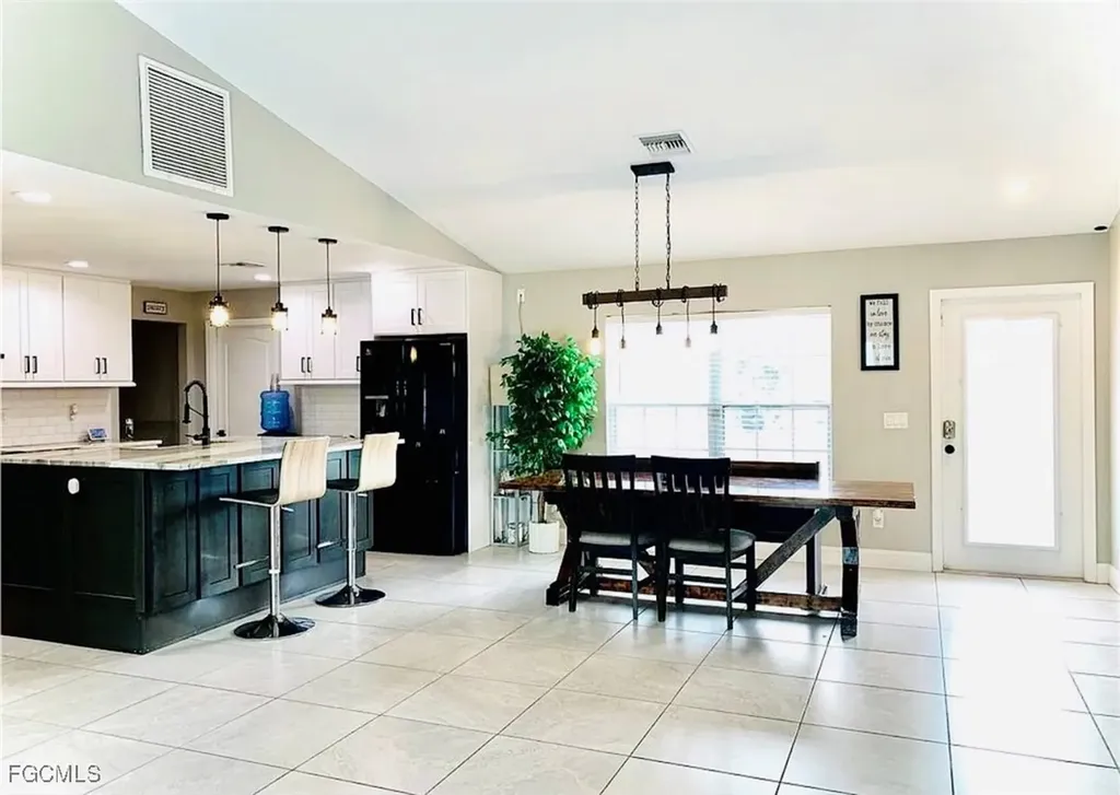 3010 NE 1st Avenue Cape Coral FL 33909