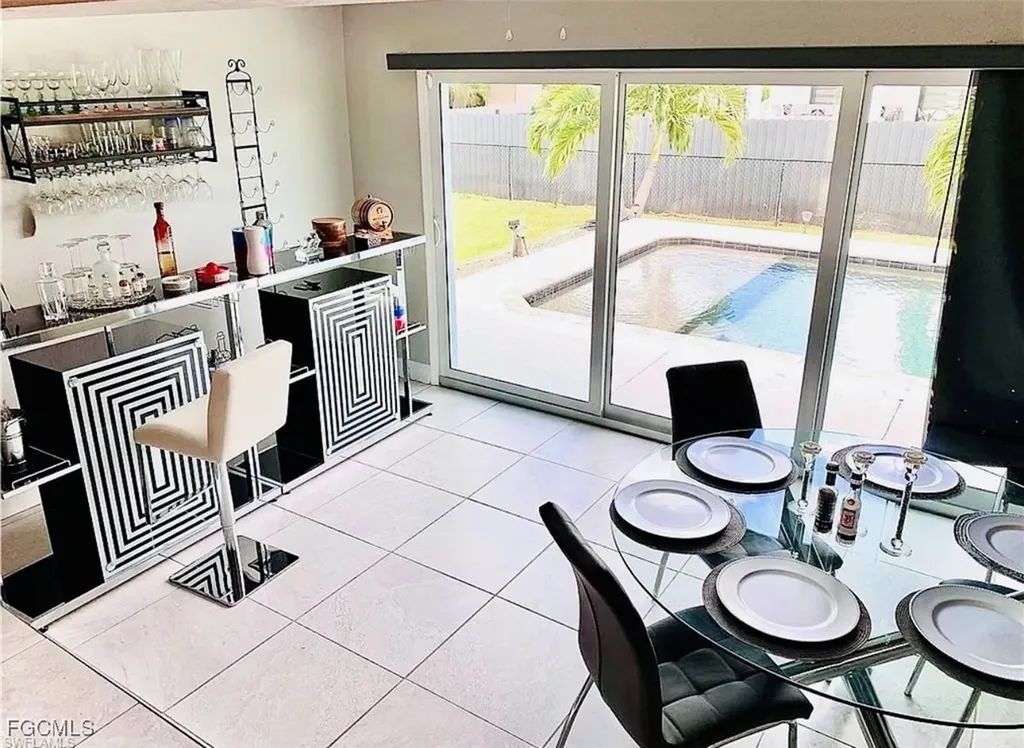 3010 NE 1st Avenue Cape Coral FL 33909