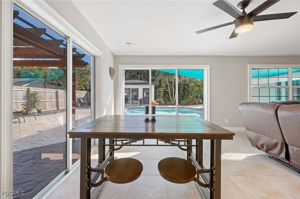 8327 Riviera Avenue Fort Myers FL 33919