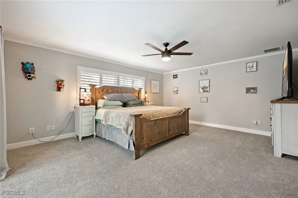 8327 Riviera Avenue Fort Myers FL 33919