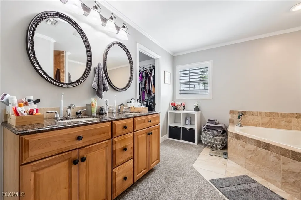 8327 Riviera Avenue Fort Myers FL 33919