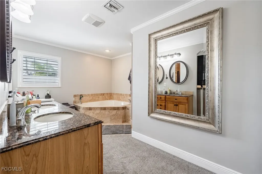 8327 Riviera Avenue Fort Myers FL 33919