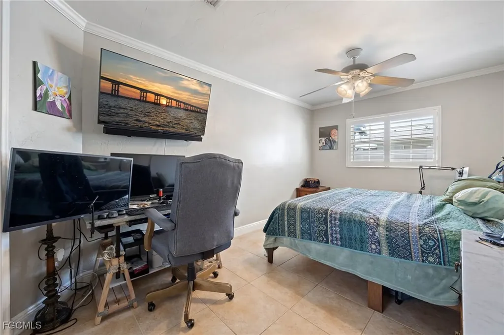 8327 Riviera Avenue Fort Myers FL 33919