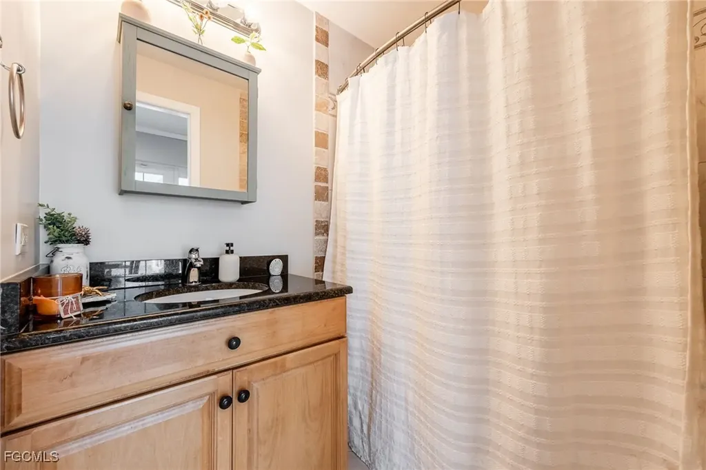 8327 Riviera Avenue Fort Myers FL 33919