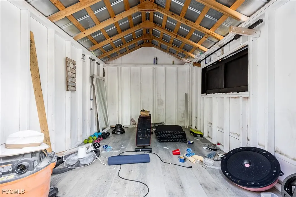 8327 Riviera Avenue Fort Myers FL 33919