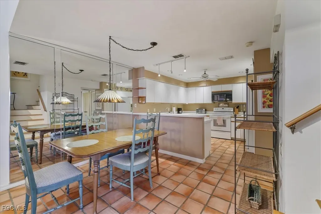 6851 Pentland Way Fort Myers FL 33966