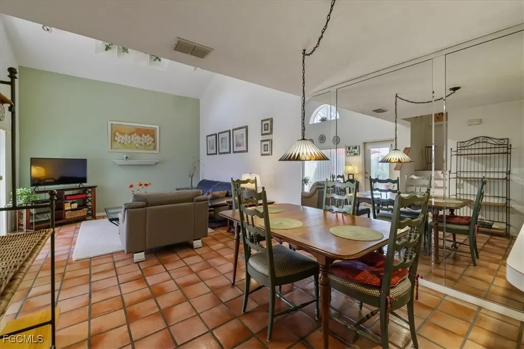 6851 Pentland Way Fort Myers FL 33966