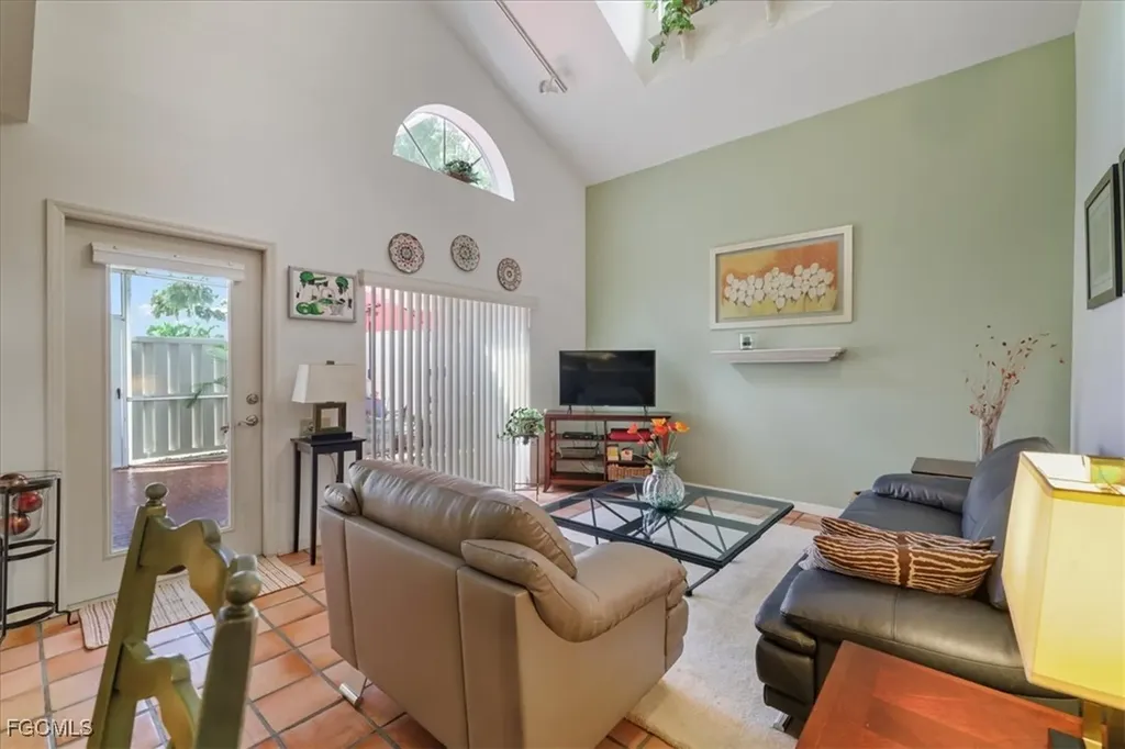6851 Pentland Way Fort Myers FL 33966