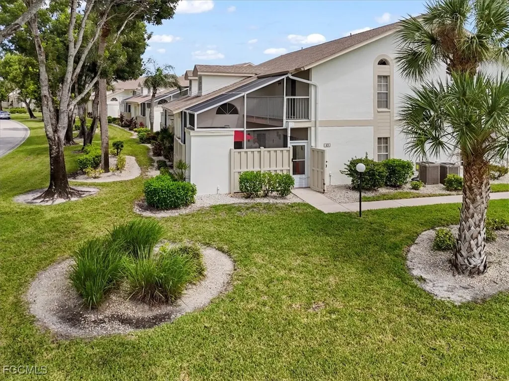 6851 Pentland Way Fort Myers FL 33966
