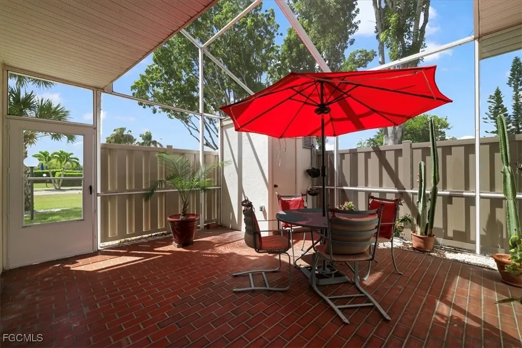 6851 Pentland Way Fort Myers FL 33966