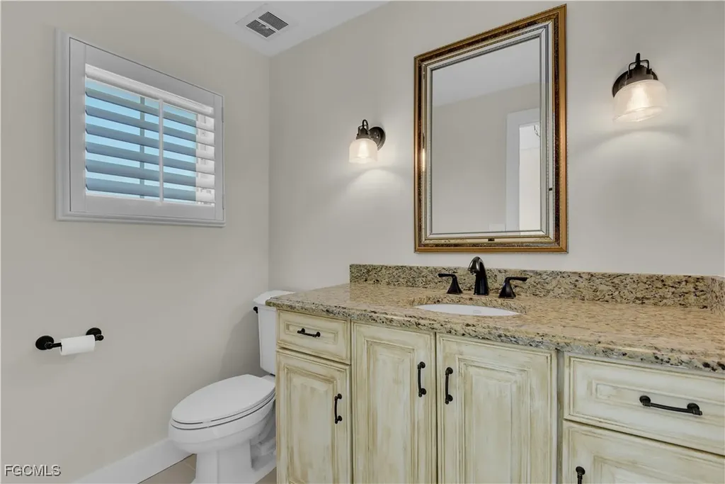 491 Cypress Way E Naples FL 34110