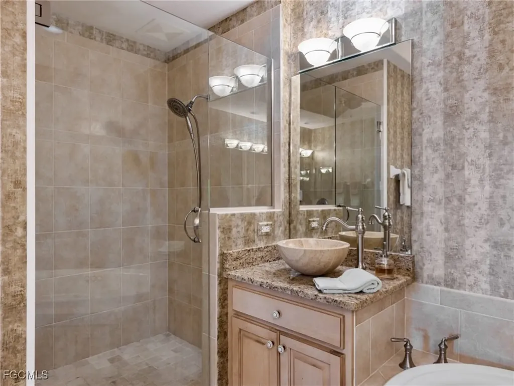 11239 Bienvenida Court Fort Myers FL 33908