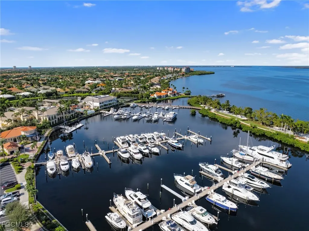 11239 Bienvenida Court Fort Myers FL 33908