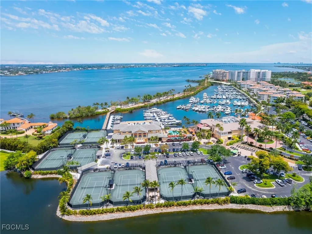 11239 Bienvenida Court Fort Myers FL 33908