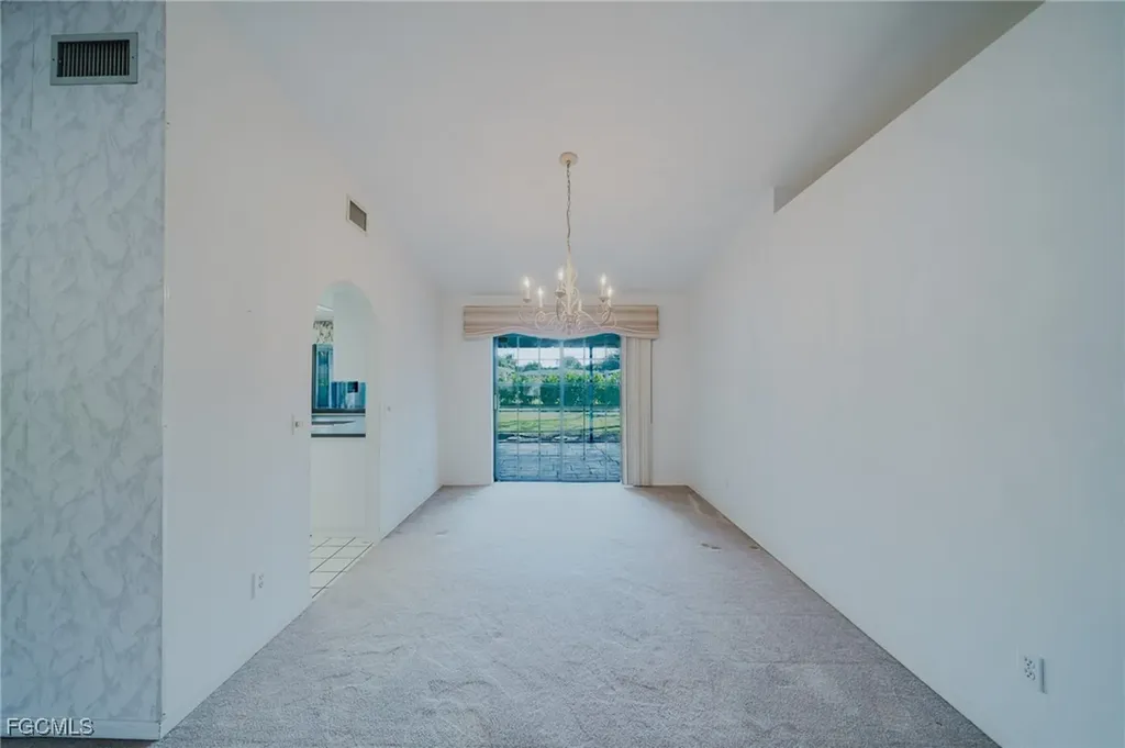 4015 SE 9th Court Cape Coral FL 33904