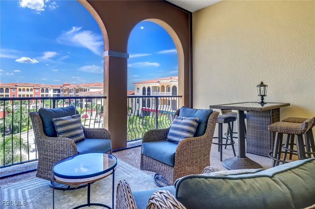21450 Strada Nuova Circle Estero FL 33928