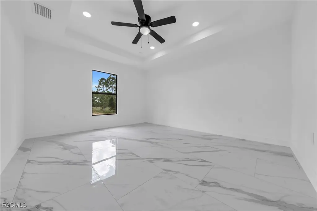 7602 18th Place Labelle FL 33935