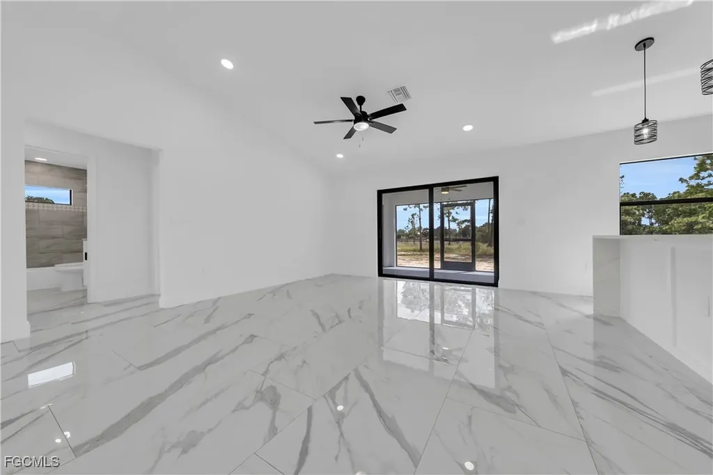 7602 18th Place Labelle FL 33935