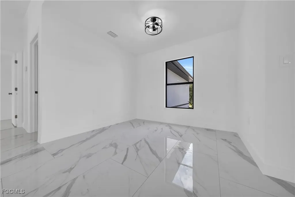 7602 18th Place Labelle FL 33935