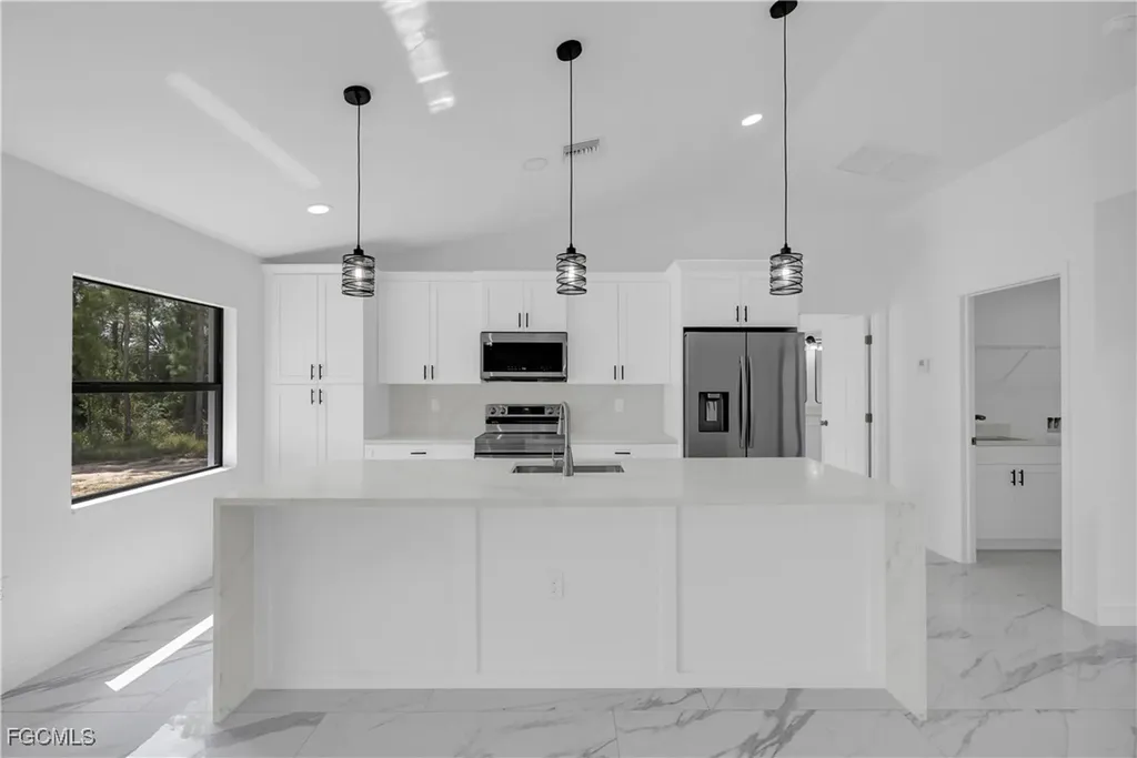 7602 18th Place Labelle FL 33935