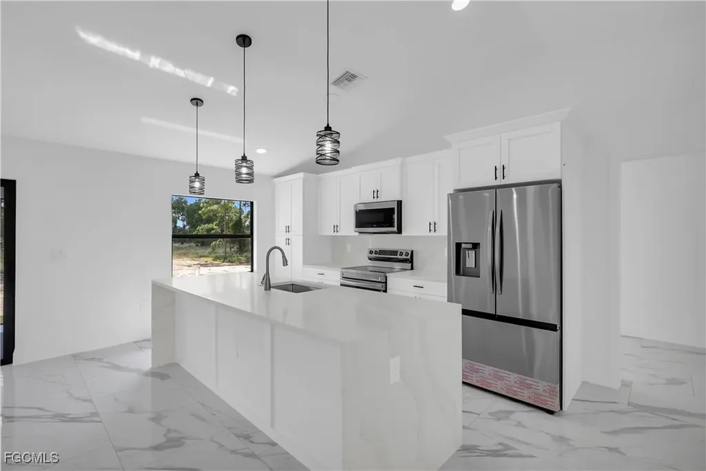 7602 18th Place Labelle FL 33935
