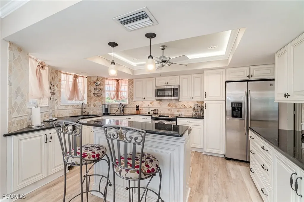 6701 Idlewild Street Fort Myers FL 33966