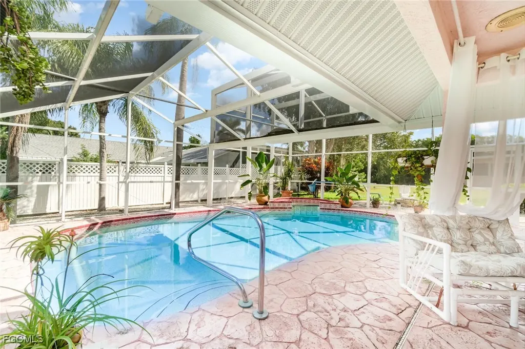 6701 Idlewild Street Fort Myers FL 33966