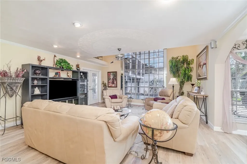 6701 Idlewild Street Fort Myers FL 33966