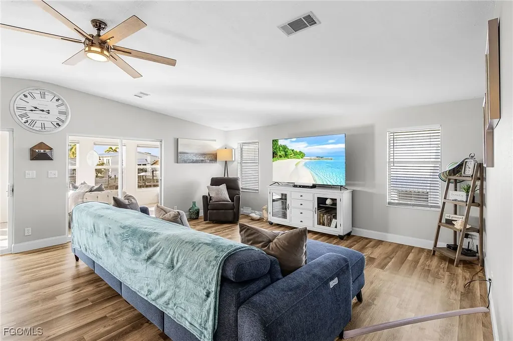 3089 Skipper Lane St. James City FL 33956