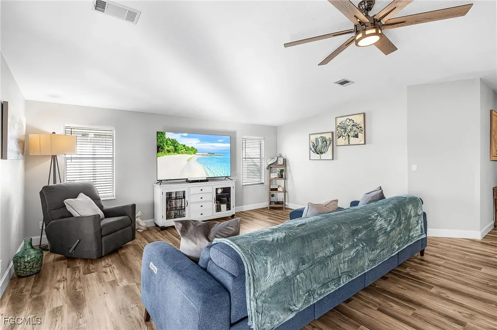 3089 Skipper Lane St. James City FL 33956