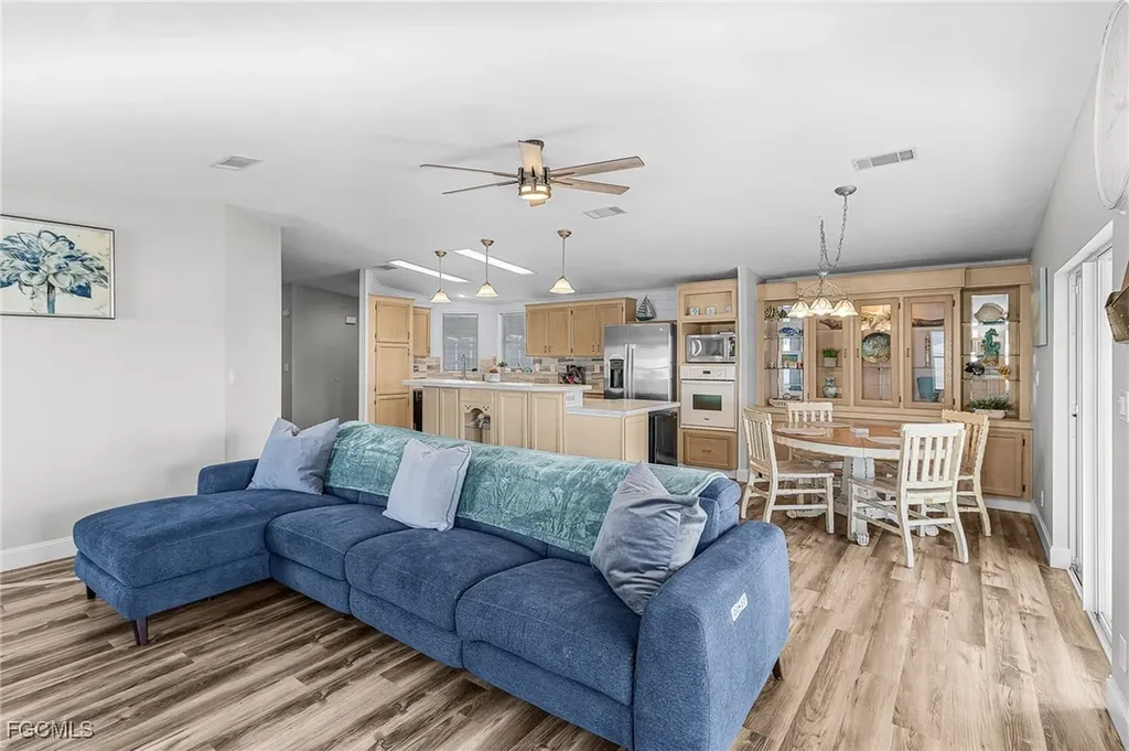 3089 Skipper Lane St. James City FL 33956