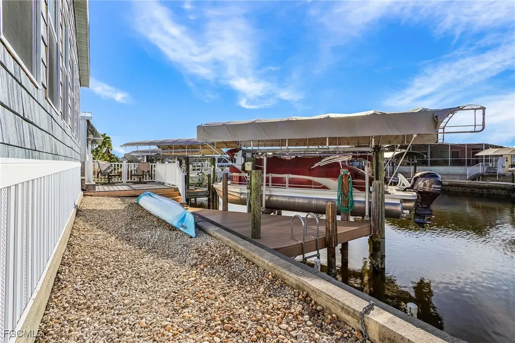 3089 Skipper Lane St. James City FL 33956