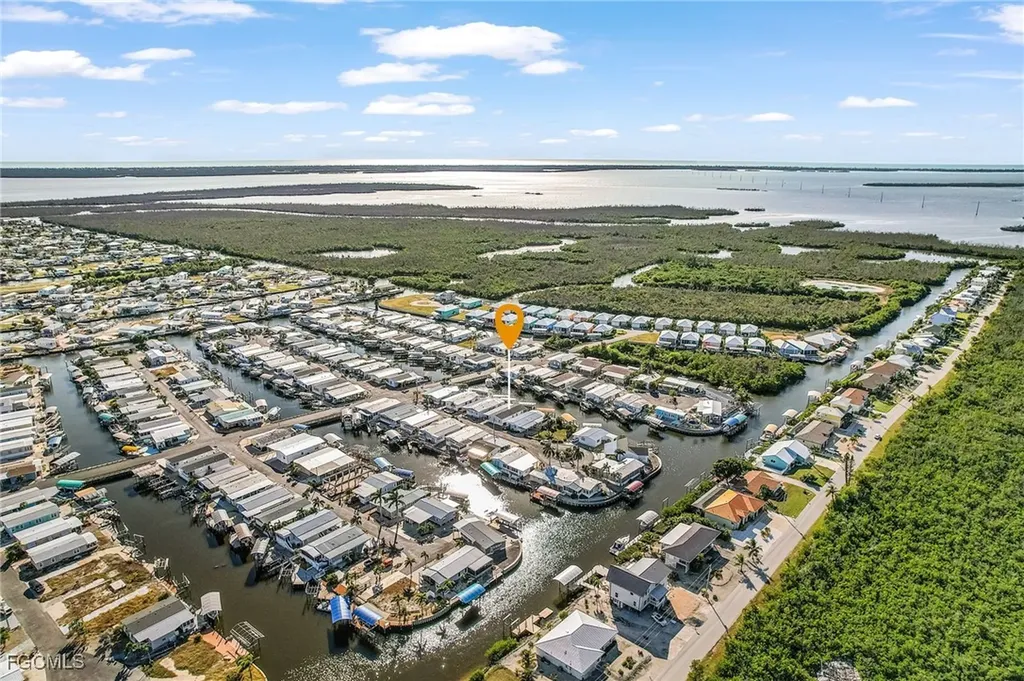 3089 Skipper Lane St. James City FL 33956