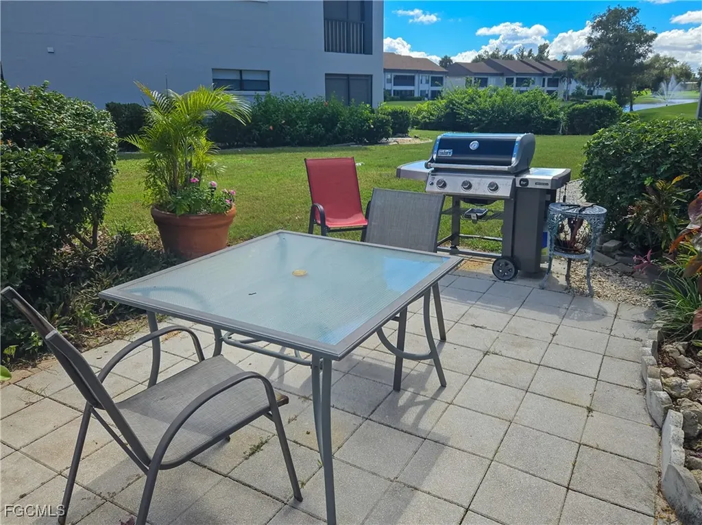 5790 Trailwinds Drive Fort Myers FL 33907