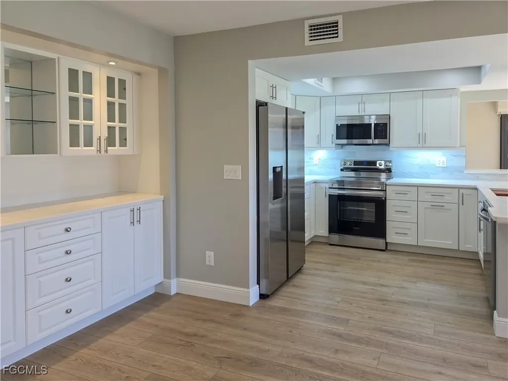 5790 Trailwinds Drive Fort Myers FL 33907
