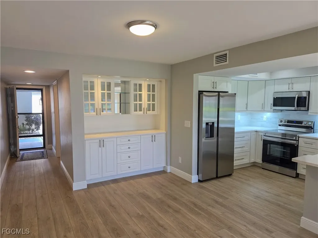 5790 Trailwinds Drive Fort Myers FL 33907