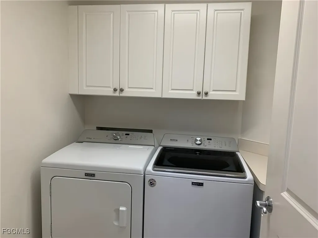 2090 W First Street Fort Myers FL 33901