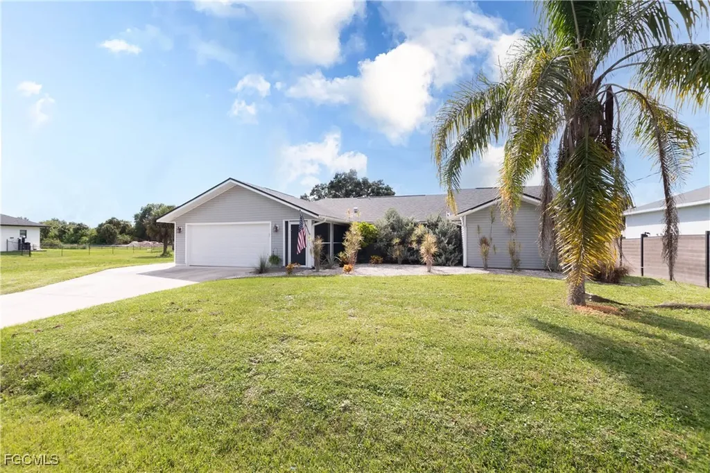 6047 Tabor Avenue Fort Myers FL 33905