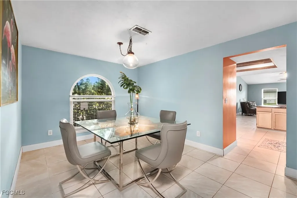 6047 Tabor Avenue Fort Myers FL 33905